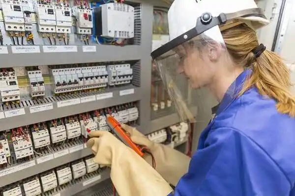 electrician Melcher-Dallas